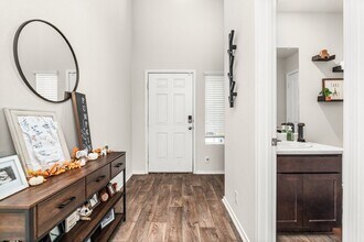 9939 Cotton Grass in San Antonio, TX - Foto de edificio - Building Photo