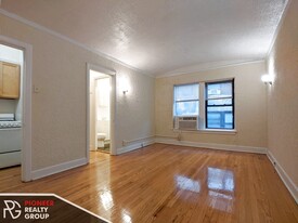 532 W Arlington Pl, Unit 536-215 Apartamentos