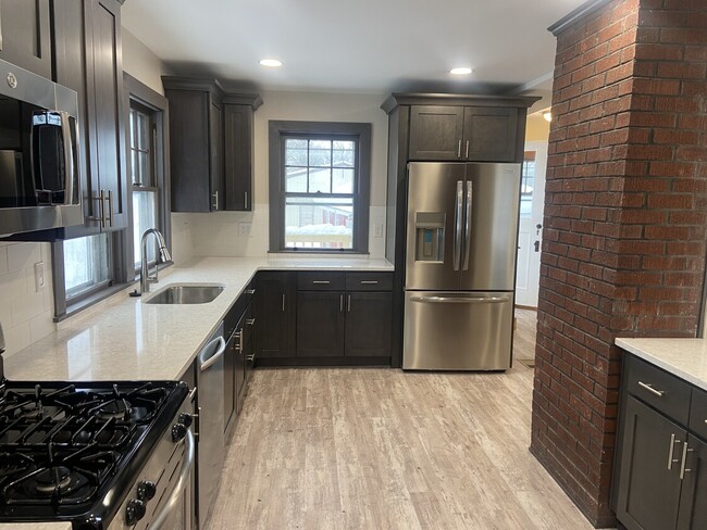 9775 Main St in Clarence, NY - Building Photo - Building Photo