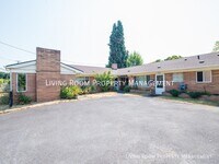 2528 N Killingsworth St