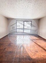 745 Carol Ln in Mansfield, OH - Foto de edificio - Building Photo