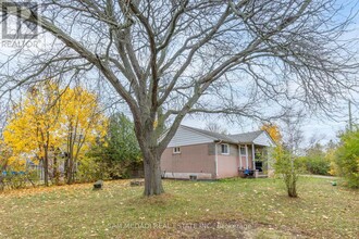 473 Samford Pl in Oakville, ON - Building Photo - Building Photo