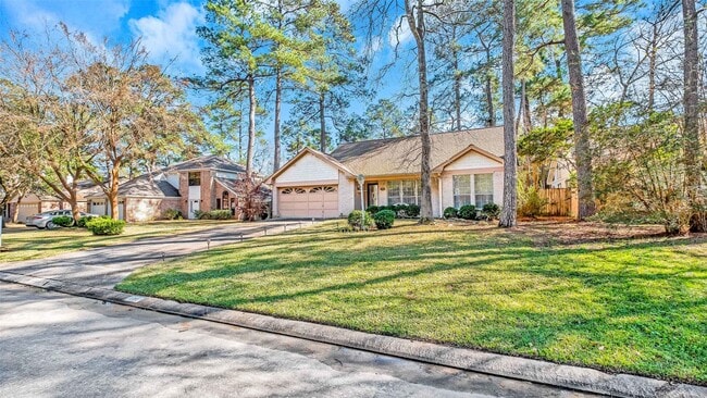 171 E Pathfinders Cir in The Woodlands, TX - Building Photo - Building Photo