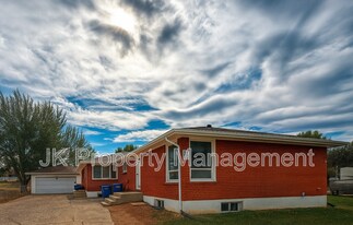 528 21st Ave NE in Great Falls, MT - Building Photo