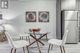 150 Main St W in Hamilton, ON - Building Photo - Building Photo