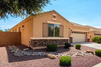 9883 W Harmony Ln in Peoria, AZ - Building Photo - Building Photo