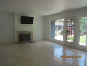 6256 Riverside Ave in Riverside, CA - Building Photo - Building Photo