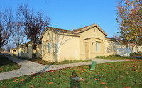 Liberty Park Apartments in Bakersfield, CA - Building Photo - Building Photo