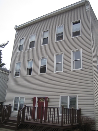 194 5th Ave in Oswego, NY - Building Photo