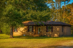 23601 State Hwy 64 in Troup, TX - Building Photo