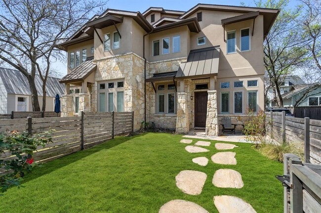 property at 2002 Kinney Ave