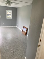 165 Randall Ave in Flovilla, GA - Building Photo