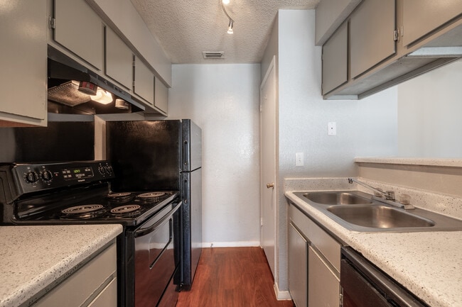 The Summit Apartments