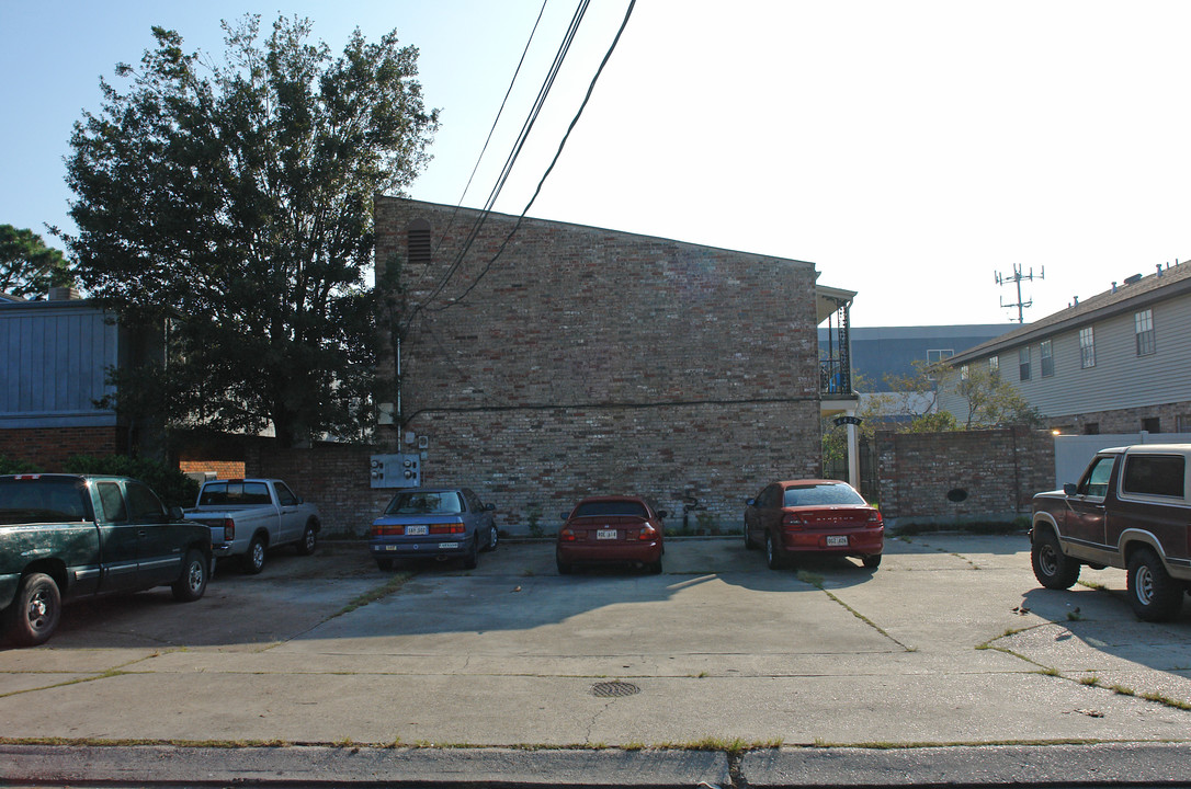 4429 Barnett St in Metairie, LA - Building Photo