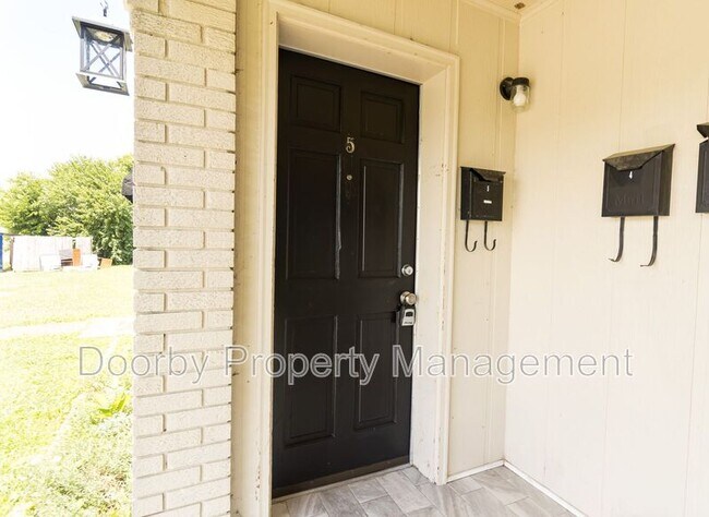 310 Cleveland St in Ringgold, GA - Building Photo - Building Photo