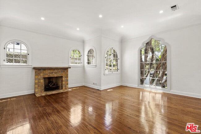 property at 448 Westmount Dr