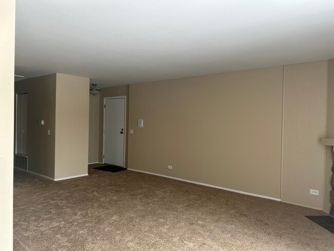 28 Regent Cir in Schaumburg, IL - Building Photo - Building Photo