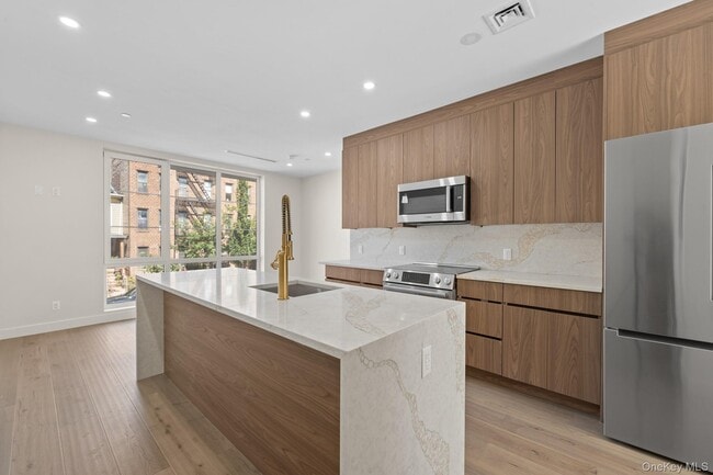 312 Fenimore St in Brooklyn, NY - Building Photo - Building Photo