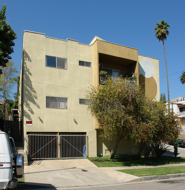 3300 Marathon St in Los Angeles, CA - Building Photo - Building Photo