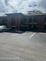 1515 Huntington Ln in Rockledge, FL - Building Photo