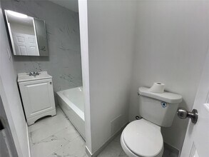 24 Robinson St in Binghamton, NY - Building Photo - Building Photo