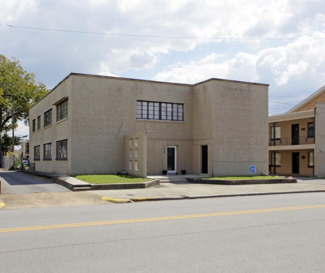 Downtown Villas in Gadsden, AL - Foto de edificio - Building Photo