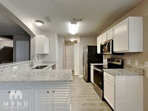 14128 Broken Arrow Dr in Willis, TX - Building Photo - Building Photo