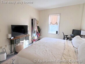 388 Somerville Ave, Unit 3 in Somerville, MA - Foto de edificio - Building Photo