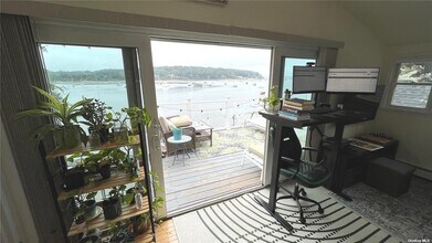 193 Woodbine Ave-Unit -A in Northport, NY - Building Photo - Building Photo