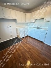 138 Mendel Ct in Elyria, OH - Building Photo - Building Photo