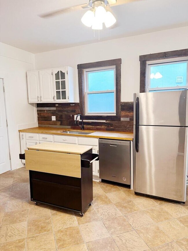 2638 W Belden Ave in Chicago, IL - Building Photo - Building Photo