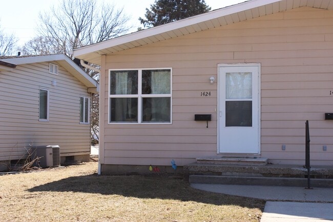 property at 1424 16th St