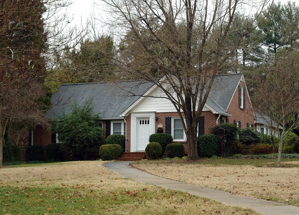 943 Marguerite Dr in Winston-Salem, NC - Building Photo