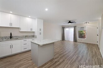 46-63-63 Emepela Pl in Kaneohe, HI - Building Photo - Building Photo