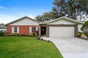 6416 Chippendale Rd in Lakeland, FL - Building Photo