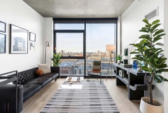 1299 W Fulton Market in Chicago, IL - Foto de edificio - Building Photo