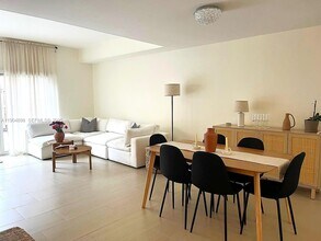 14305 SW 57th Ln in Miami, FL - Building Photo - Building Photo