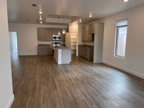 7506 89th St in Lubbock, TX - Building Photo - Building Photo
