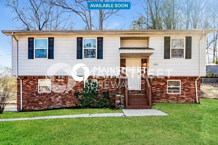 2573 Gaylon St in Birmingham, AL - Building Photo