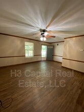 102 Southgate Dr in Freeburg, IL - Building Photo - Building Photo