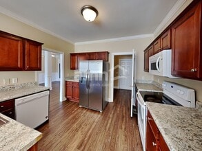 636 Osborne Ln in Murfreesboro, TN - Foto de edificio - Building Photo