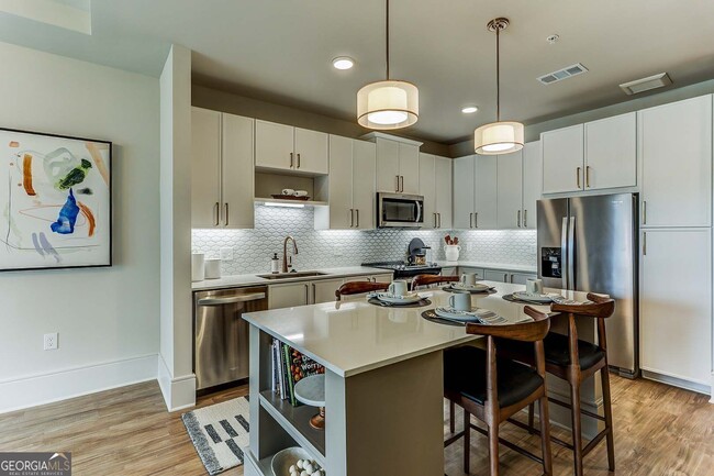 property at 1003 Ridgewalk Pkwy