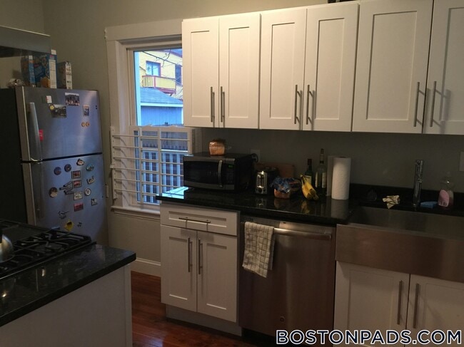 23A Kelly Rd in Cambridge, MA - Building Photo - Building Photo