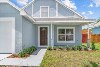 421 Rollins Dr in Davenport, FL - Building Photo - Building Photo