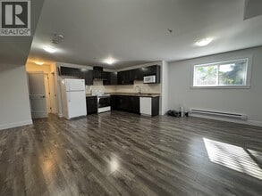 20385-20123 123 Ave in Maple Ridge, BC - Building Photo - Building Photo