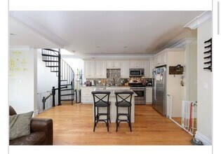 12 Linley Terrace in Boston, MA - Building Photo - Building Photo