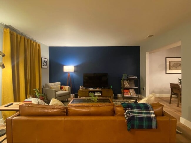 2308 Emerald Heights Ct in Reston, VA - Building Photo - Building Photo