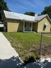 826 7th St S in La crosse, WI - Building Photo - Building Photo