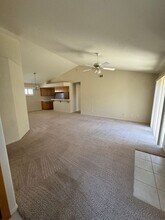 223 Riverside Ct in Santa Maria, CA - Building Photo - Building Photo