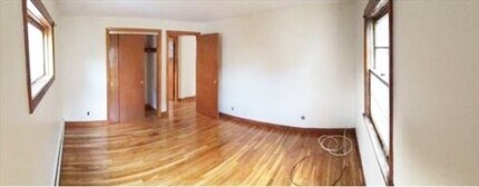 244 Metropolitan Ave in Boston, MA - Building Photo - Building Photo